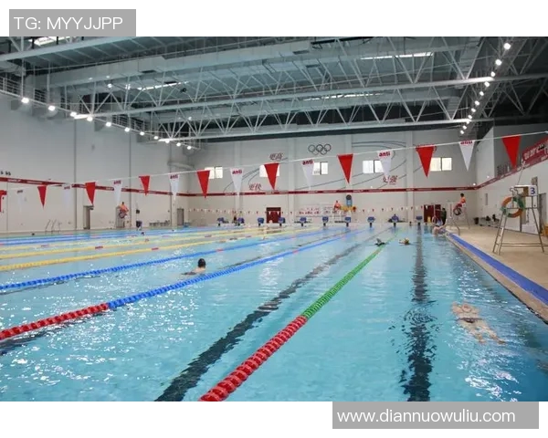 以公共泳池为核心打造健康生活空间，提升社区居民水上活动体验