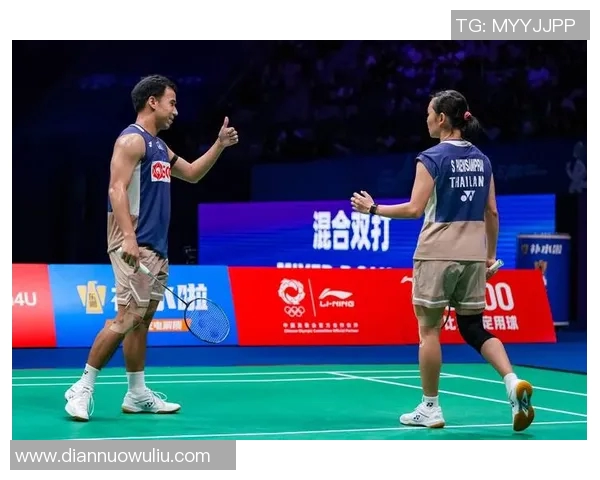 北京羽毛球队的拼搏历程与冠军赛背后的故事揭秘