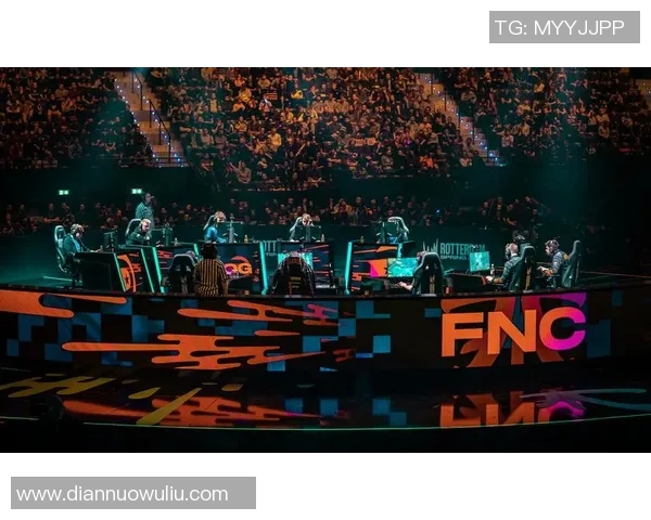 FPX战队崛起之路：解析其在英雄联盟中的强大实力与团队协作